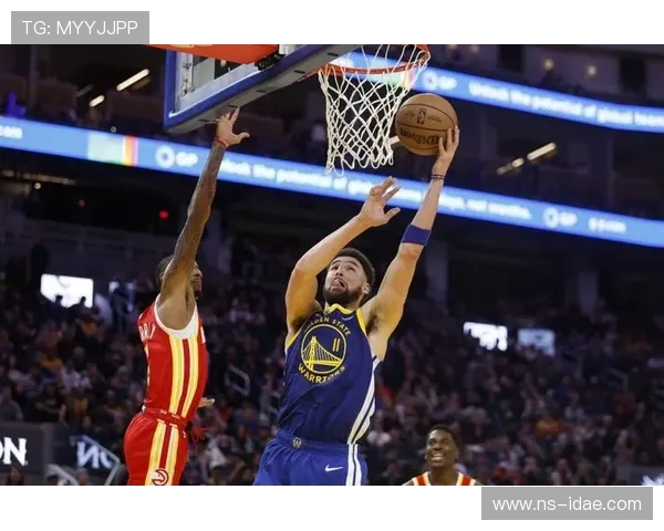 勇士与老鹰激战11月14日球迷期待精彩对决与精彩瞬间